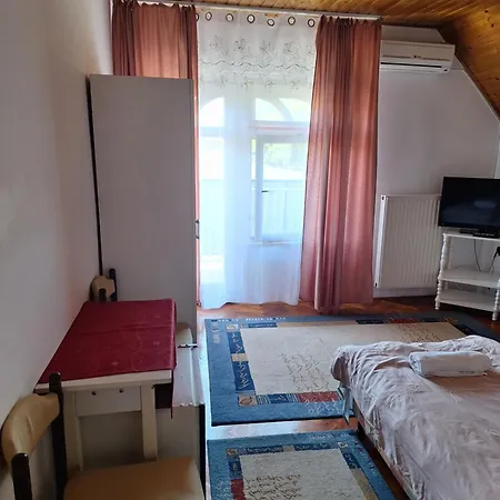 Magyar Csarda Es Vendeghaz