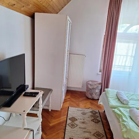 Bed & Breakfast Magyar Csarda Es Vendeghaz Harkány