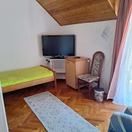 Magyar Csarda Es Vendeghaz 住宿加早餐酒店