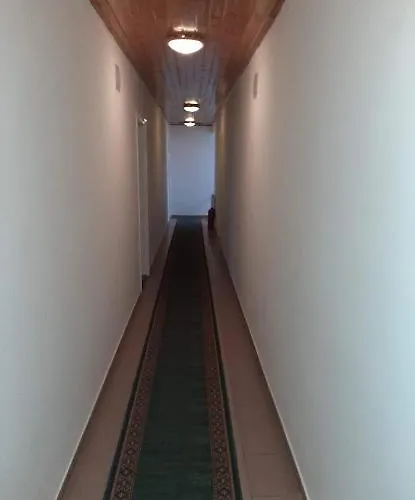 Magyar Csarda Es Vendeghaz 住宿加早餐酒店 3*